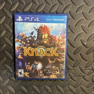 PlayStation 4 Knack Game - Blue Case